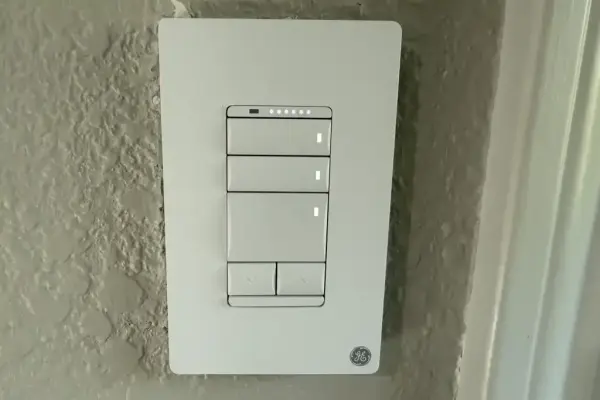 Đánh giá GE Cync Keypad Dimmer Smart Switch: Chỉ dành cho đầu Cync